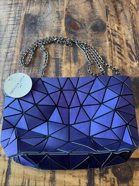 Patrizia Luca Metallic Purple Geometric Crossbody with Chain Strap